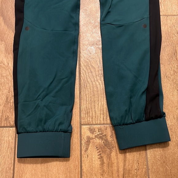 Under Armour UA Rush All Purpose
Men's Steph Curry Joggers - Picture 7 of 8